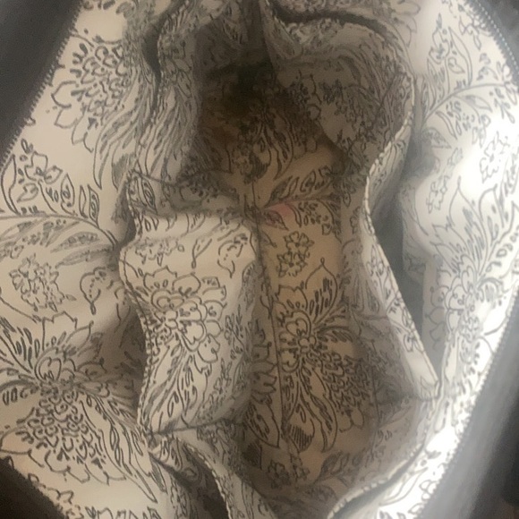 ‼️ VERA BRADLY BAG! - Picture 4 of 5